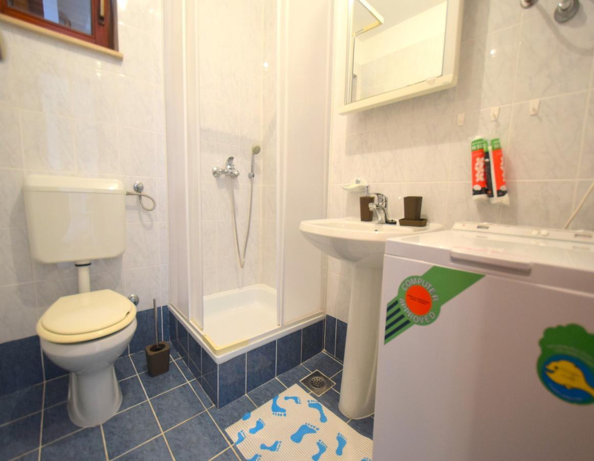 Apartment Ozren Malinska Bagian luar foto